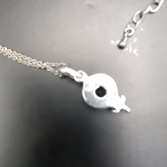 Gorgeously, Gothicly, Garnet. In a Deep Blood Red color.In a Sterling Silver set - Picture 2 of 9